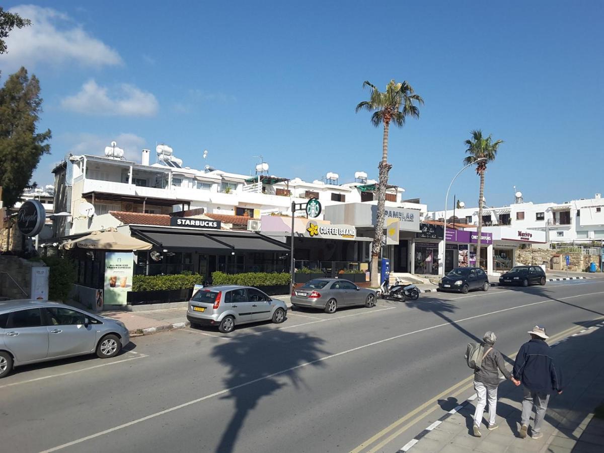 Blue Coast Semeli By The Sea Apartment Paphos ภายนอก รูปภาพ